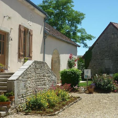 Ferme Du Pigeonnier Montceau-et-Echarnant Exterior foto